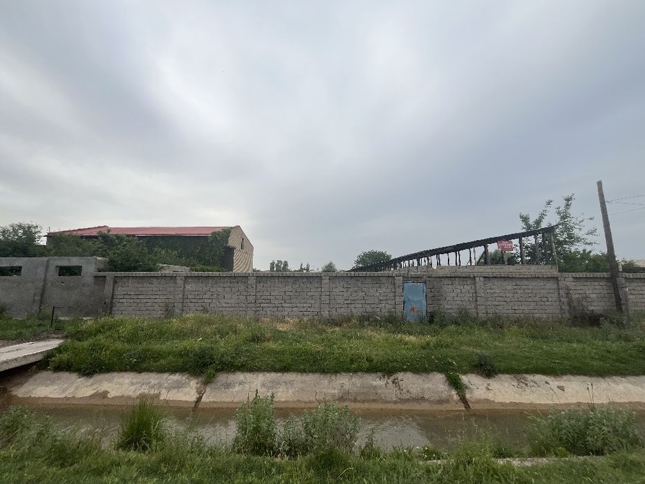 Toshkent viloyati Toshkent tumani yer sotiladi