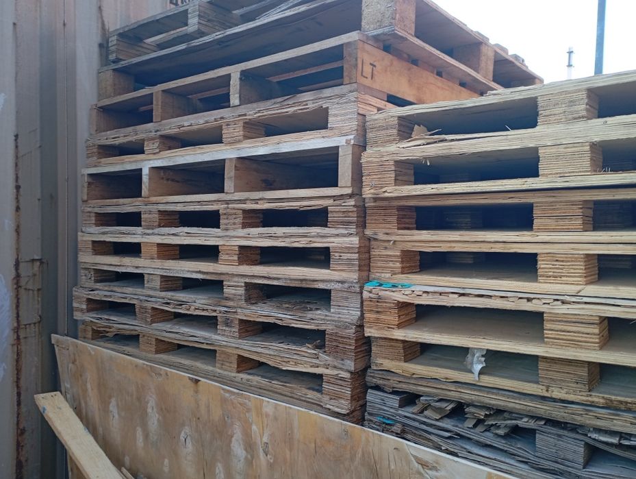 Паллеты,поддоны.