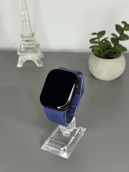 Smartwatch asemanator cu Applewatch SE pret foarte avantajos