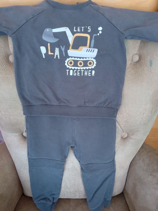 Детски и бебешки комплекти и блузки за момчета