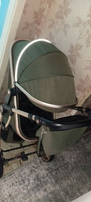 Продаётся коляска в хорошем состоянии