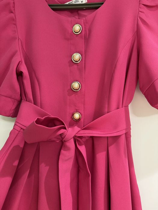 Платье коктейльное