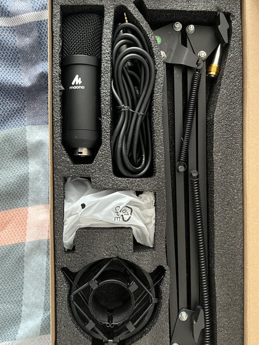 Продаю микрофон от Maono