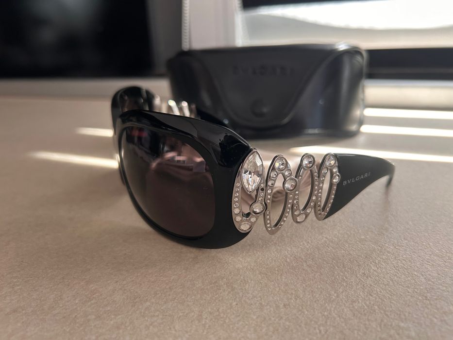 Оригинални слънчеви очила Bvlgari 8016-B с кристали + калъф