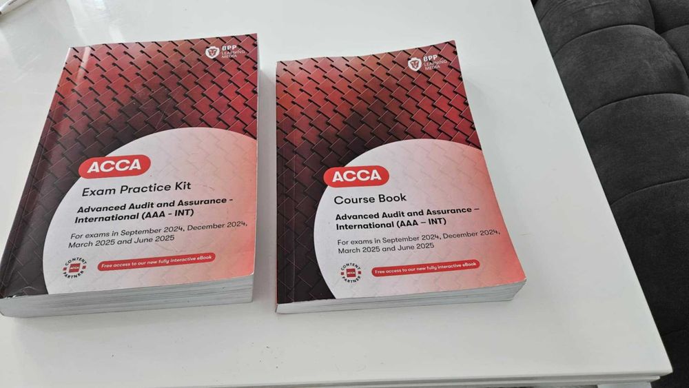 ACCA Set 2 Carti  AAA exam - June  2025 (Course + EXAM Kit Practice)