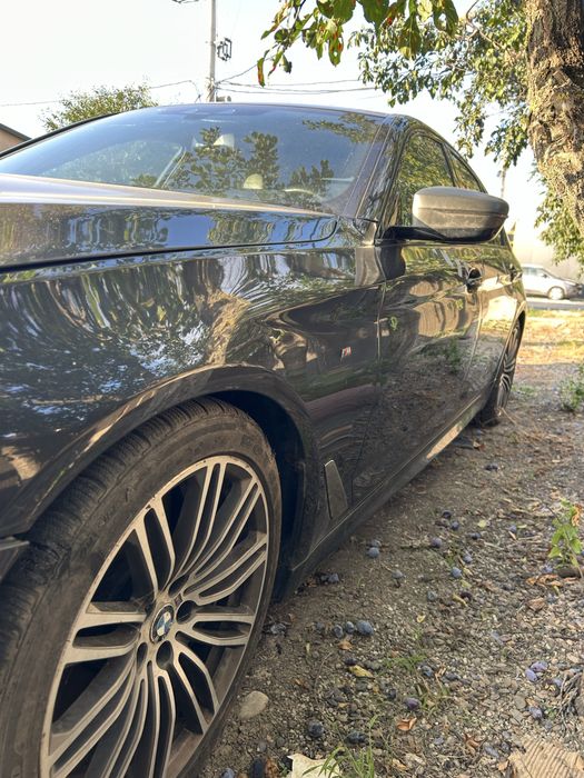 Bară față, capotă , trager, aripi , faruri led BMW G30