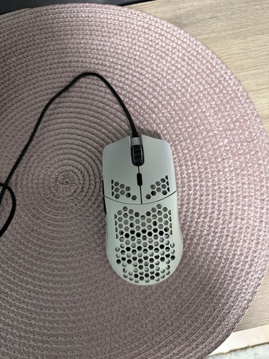 Mouse Glorious model o