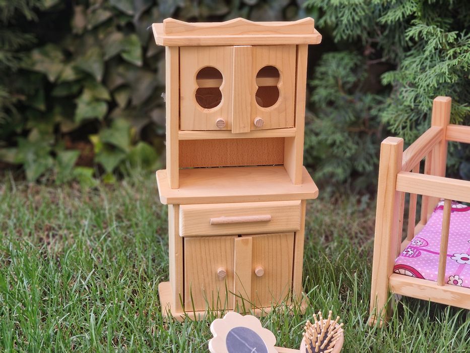 Set complet mobilier în miniatură din lemn natur pentru căsuță păpuși