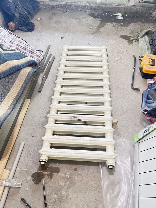 Батарея чугунная