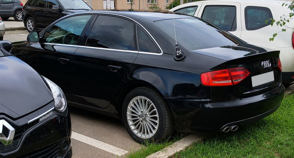 AUDI A4 2010 — imagine 3