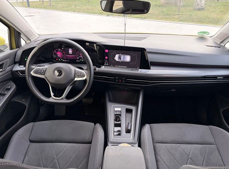 Vw golf 8 plug in hybrid 2023 dsg iq led matrix