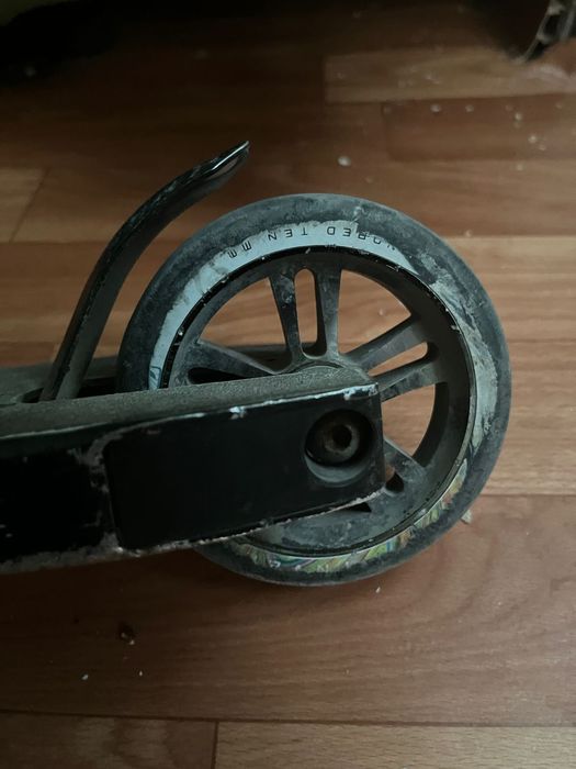 Продается трюковой самокат