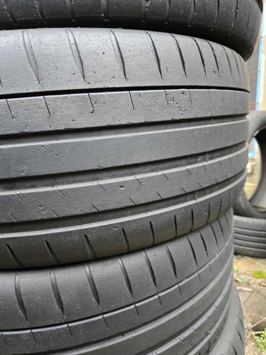 4бр. 285 40 23 Michelin летни.