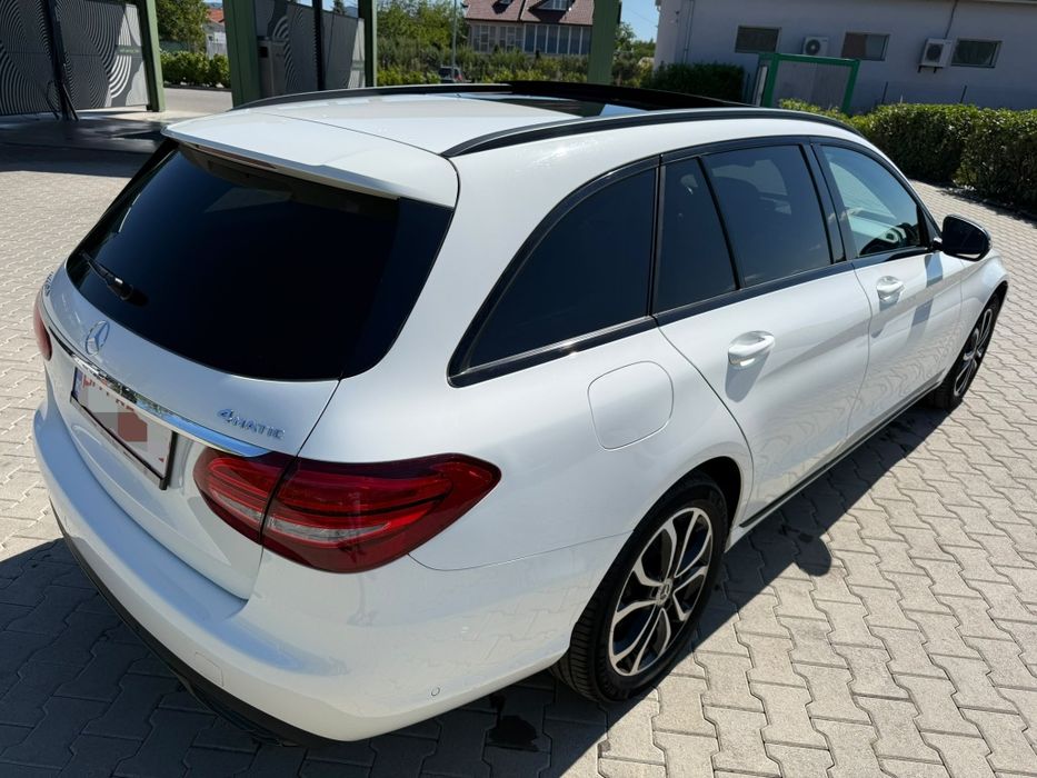 Mercedes-Benz C220d 9G-Tronic 4 Matric