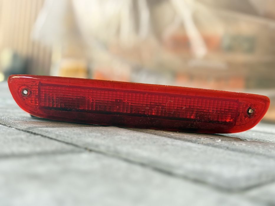 Споп сигнал богажника Mazda Tribute