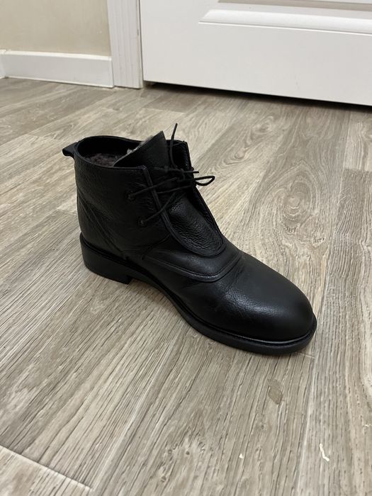 Заря обувь кожаный