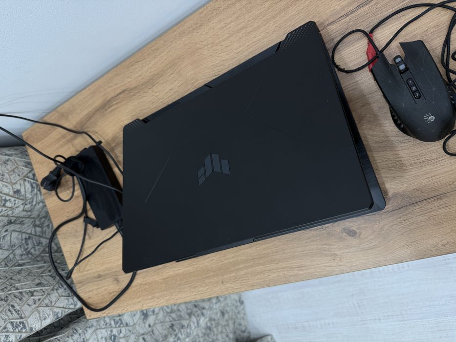 Продам игровой ноутбук Asus