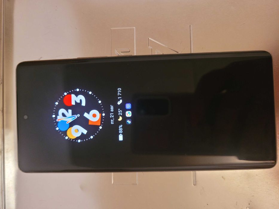 Продавам Gsm Infinix 40 not pro