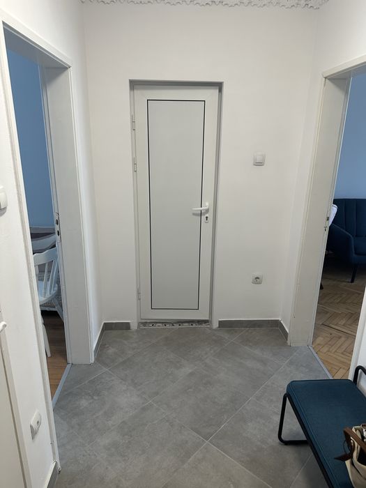 Дава се под наем Двустаен апартамент в Габрово, Център - 58 кв.м за 230 € - Снимка #6