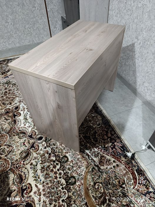 Продам офисный стол