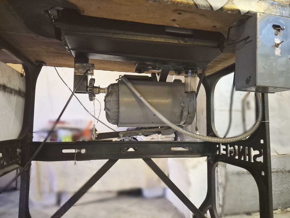 Индустриална шевна машина Singer 660 а3