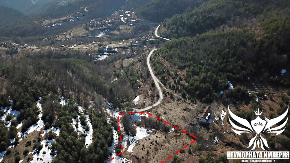 Продавам земя 5000 кв. в село Врата, местност Чуката общ.Асеновград