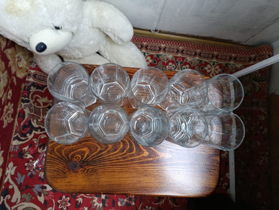 Стаканы количество 10 штук