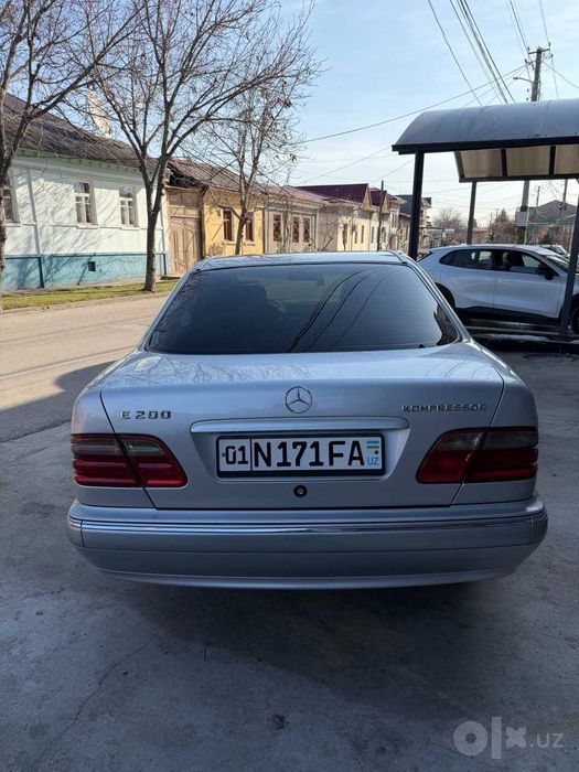 Mers W210 sotiladi
