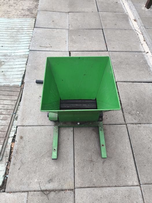 Мелаачка за грозде