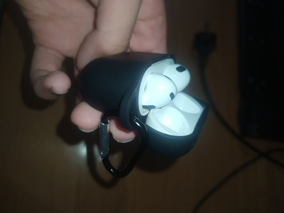 Чехол брелок для airpods pro