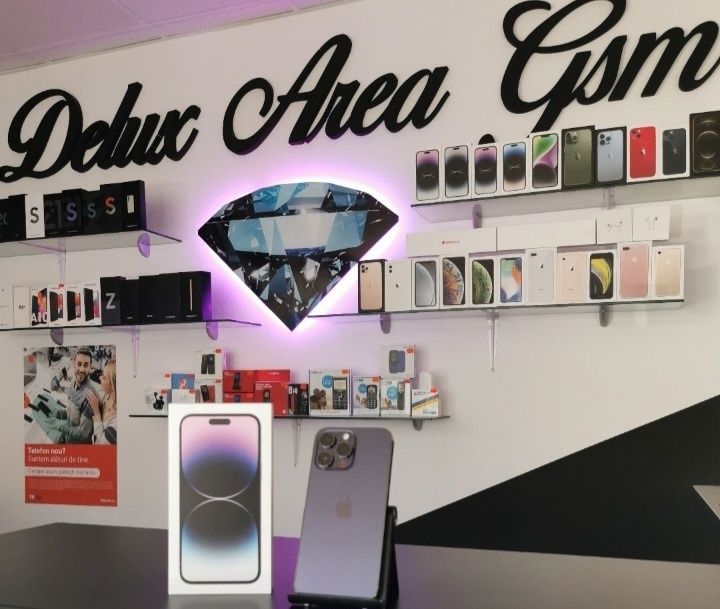 Vând iphone , detalii privat