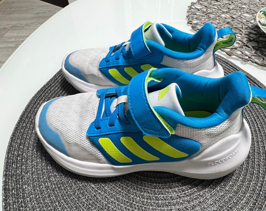 Маратонки Adidas/ Адидас