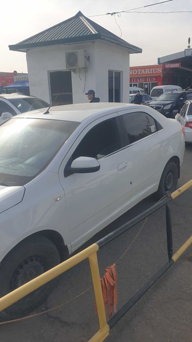 Кобальт 2015 автомат сотилади