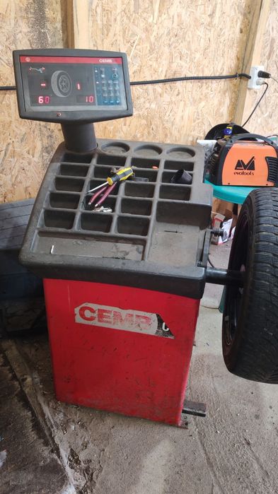 Vând aparate pentru vulcanizare