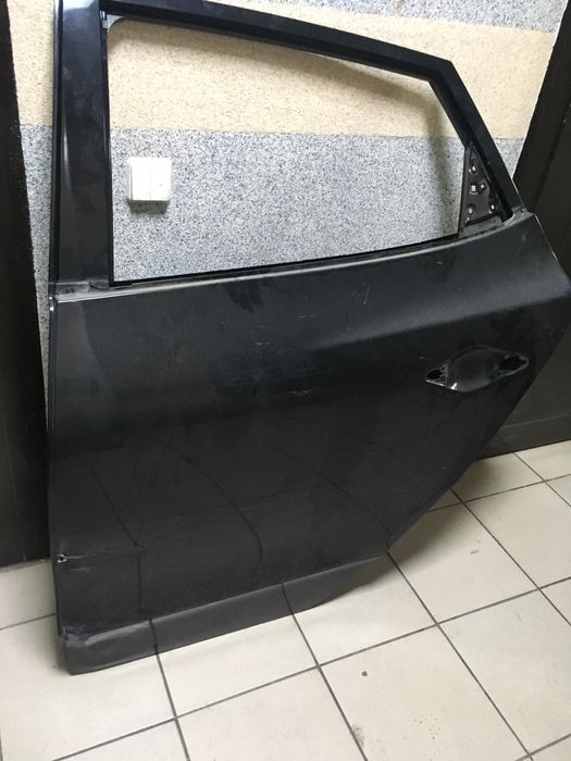 Дверь на Хундай Туксон. Ix-35