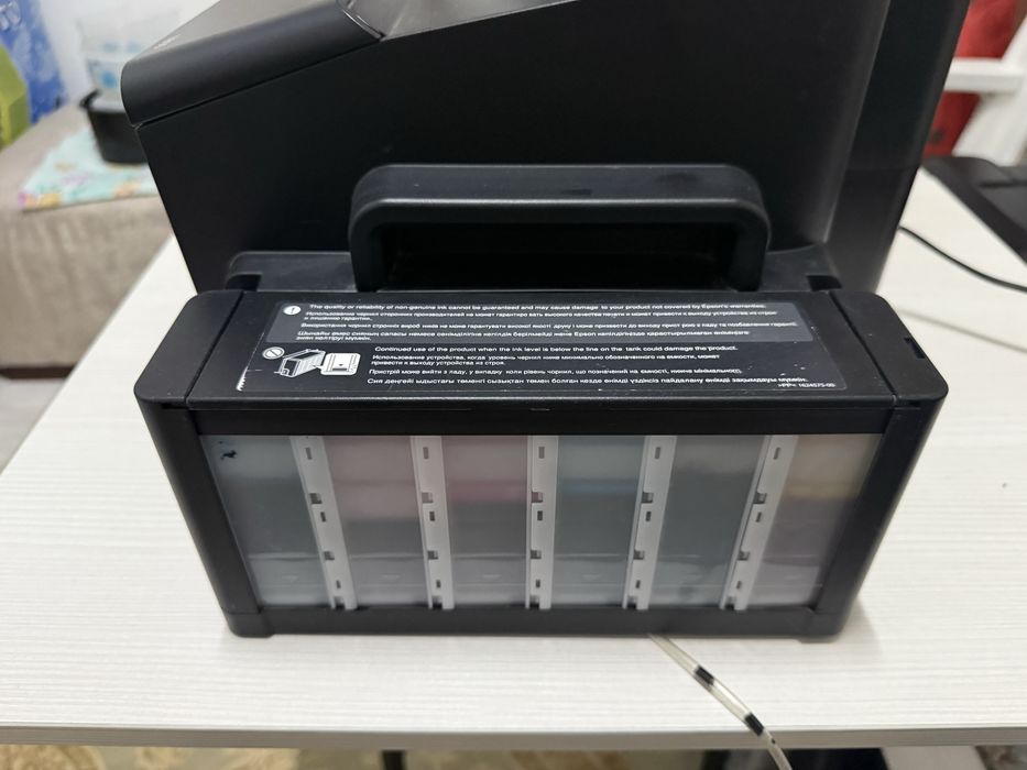 Epson L1800 в хорошем состоянии!