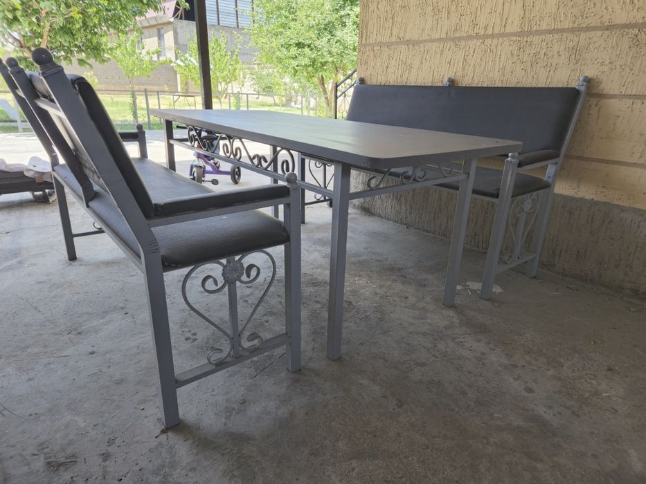 Стол скамейка / стулья