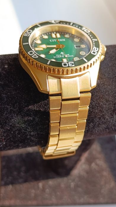 Citizen Saphir Solar