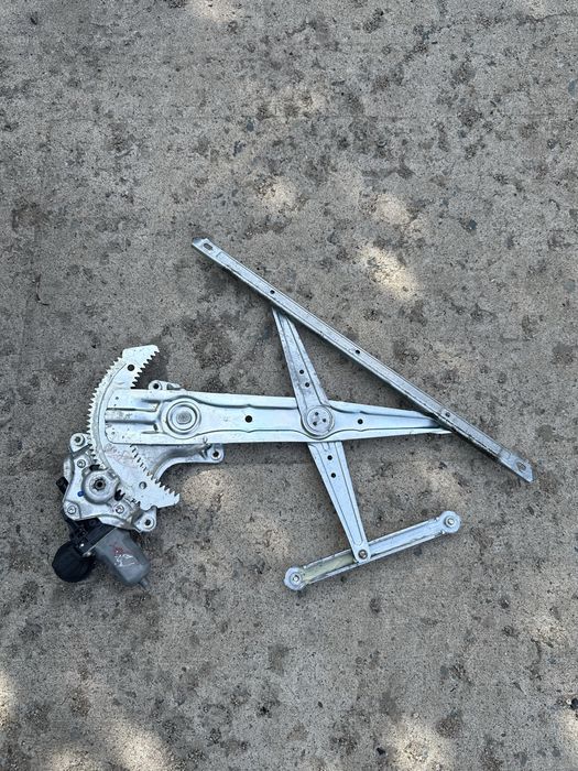 Продам стеклоподьемник