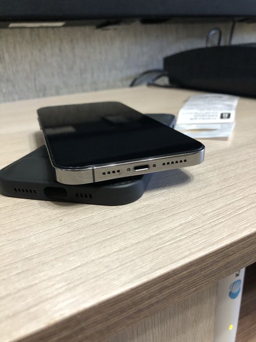 Айфон 12 pro max