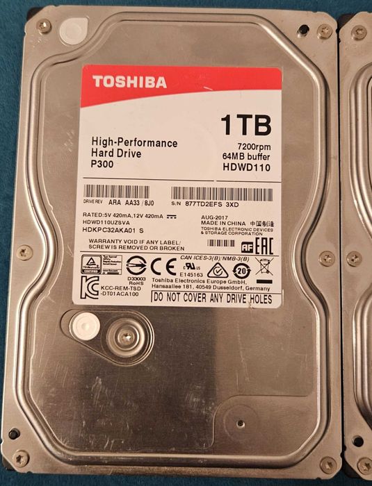Hard-uri 1TB defecte  3x Toshiba si 1X Seagate