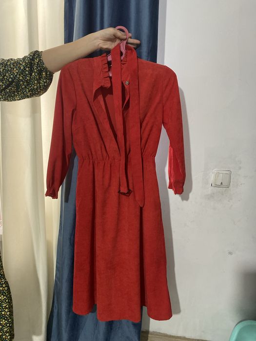 Көйлектер сатылады 1 рет киілген