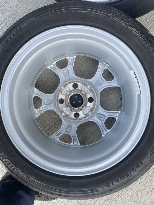 Jante aliaj Ford Fiesta R15