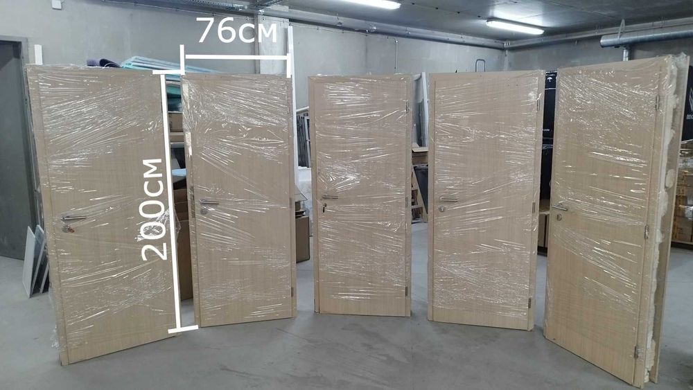 Интериорни Врати с каса и первази използвана 76/200см дясни 5бр
