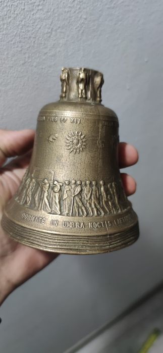 Clopote vintage bronz de colecție