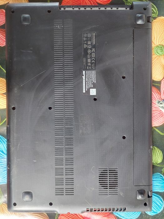 Laptop  Lenovo IdeaPad 100 i3