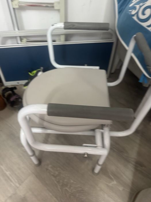 Продам переносной туалет