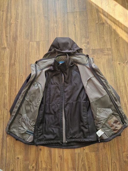 Страхотно мъжко яке SOLOMON размер М
без забележки като ново, размери