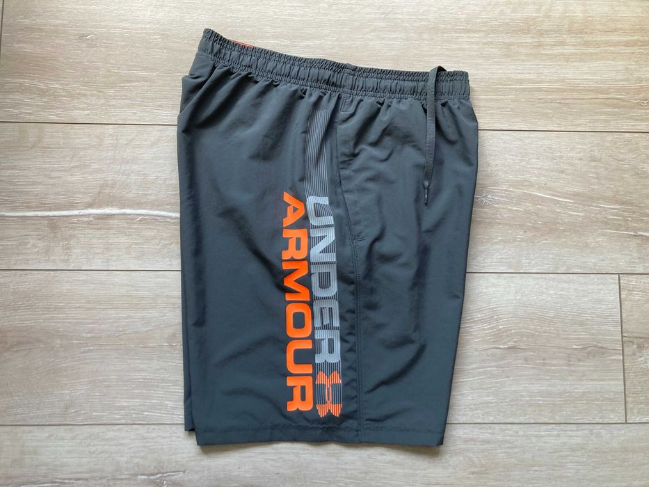 Under Armour Woven Graphic Heatgear LOOSE мъжки къси панталони къс панталон шорти размер М