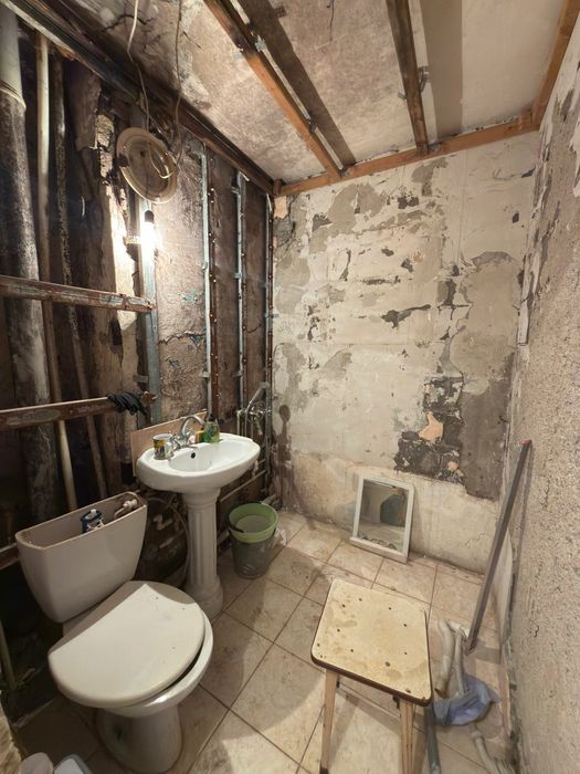 Продаётся 1ком кв-ра по пр. Момышулы